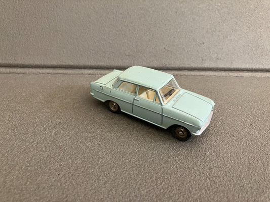 Ancienne Voiture Miniature Opel Kadett 540 France Meccano Dinky Toys 1/43