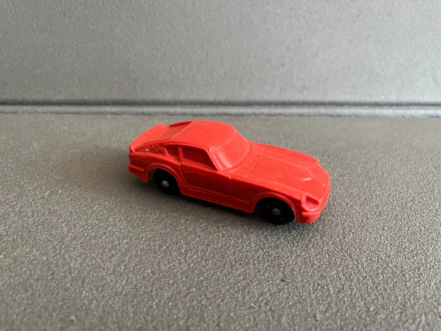 Voiture Miniature Ancien Datsun 240Z Tomte Lardal Norway Plastique Gomme
