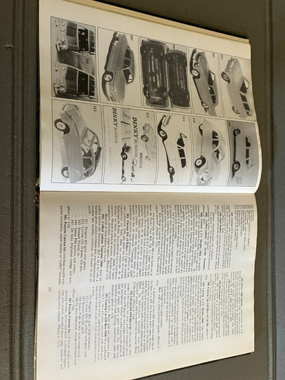 Livre Voiture Automobile Miniature Jouet Histoire des Dinky Toys Français Adepte