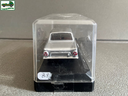 Voiture Miniature 4573 Ford Cortina MK1 1963 Solido au 1/43