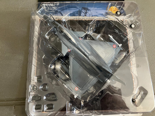 Avion miniature Militaire Combat à Réaction Rafale C France Altaya 1/72