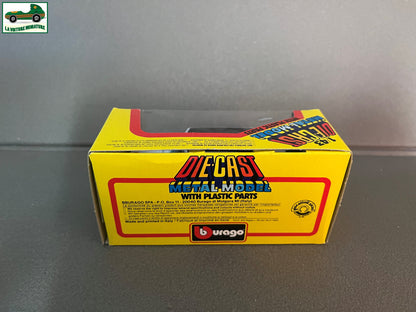 Voiture miniature Range Rover Team Castrol cod. 4156 Burago au 1/43