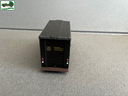 Ancienne Voiture Miniature Camion Livraison Colis UPS 1/40