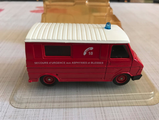 Voiture Miniature Pompiers Citroen C35 VSAB Solido au 1/50
