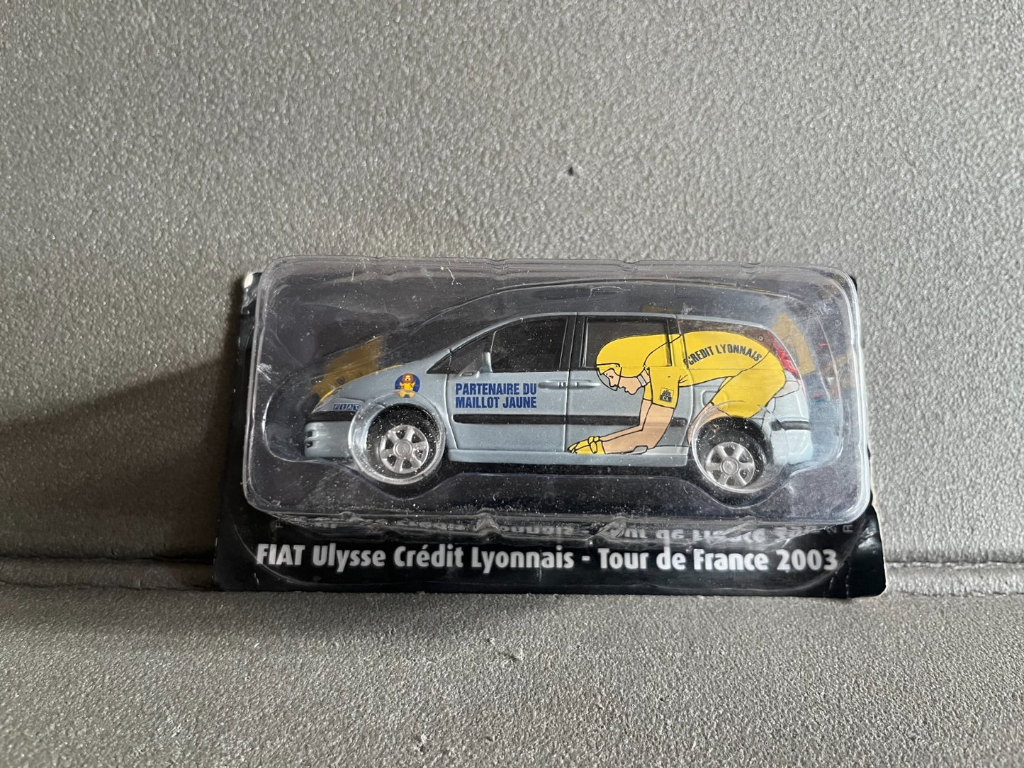 Voiture Miniature Fiat Ulysse Credit Lyonnais 2003 Tour de France Norev au 1/43
