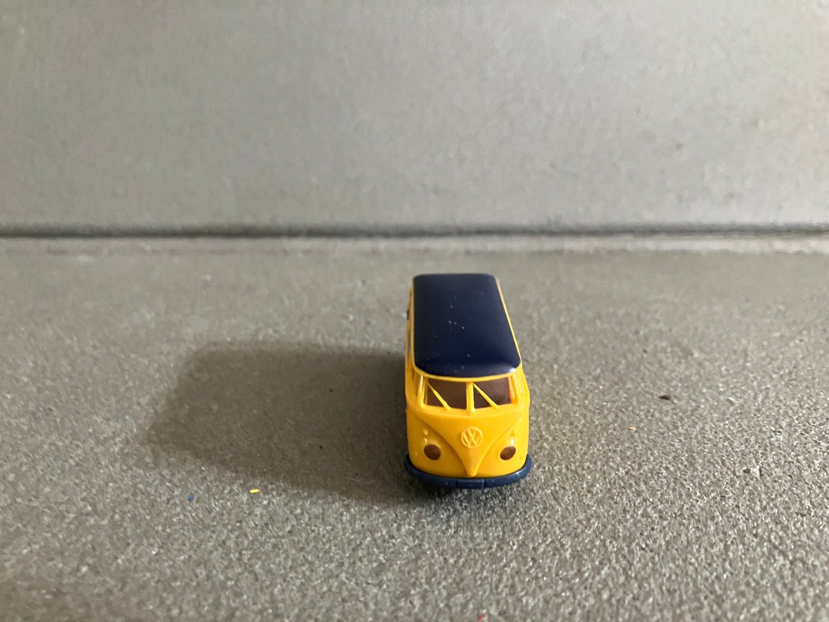 Voiture Miniature Volkswagen Combi T1 Bulli VW Banania Brekina 1/87 HO