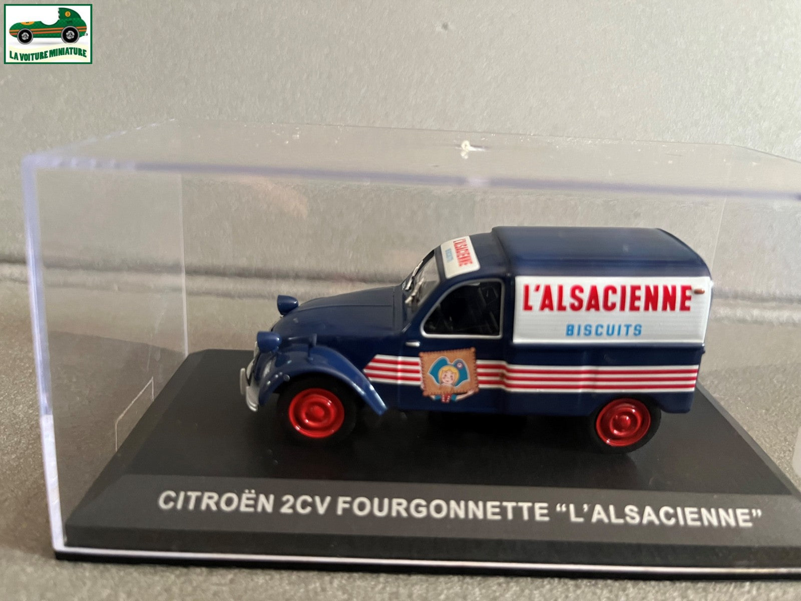 Voiture Miniature Publicitaire Citroen 2CV L'alsacienne Biscuits au 1/43