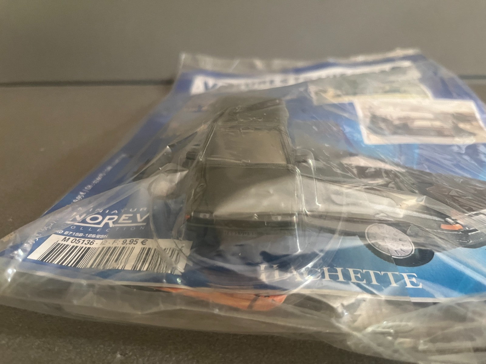 Voiture miniature Citroen BX Norev Hachette + Fascicule au 1/43