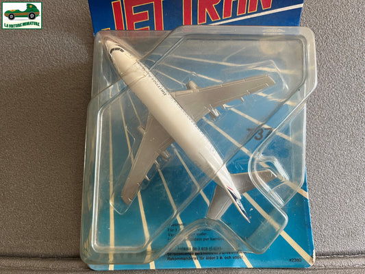Avion miniature Boeing 737 British Airways ERTL 1988 1/400