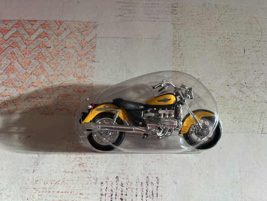 Moto miniature Honda F6C Motos à Collectionner Maisto Altaya au 1/18