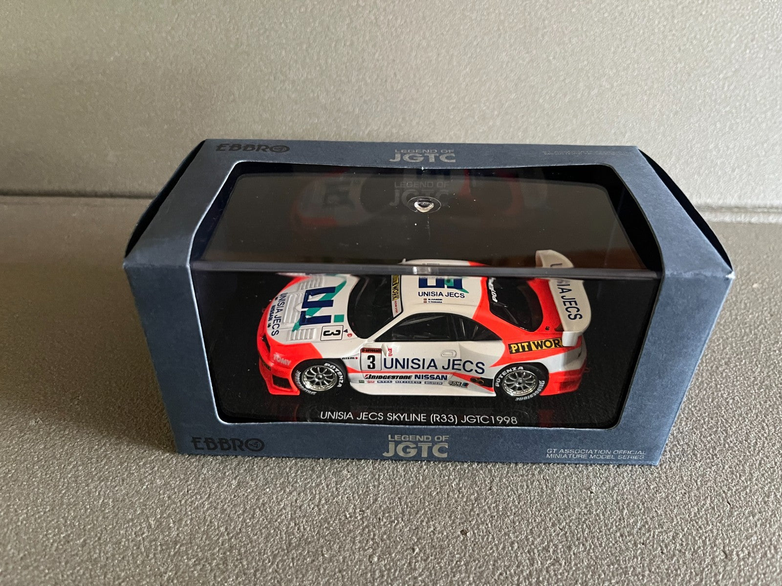 Voiture Miniature Nissan Unisia Jecs Skyline R33 JGTC 1998 Ebbro au 1/43