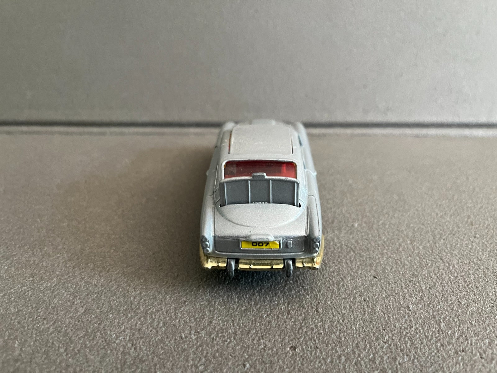 Voiture Miniature Aston Martin DB5 007 Corgi 1/32 1/36