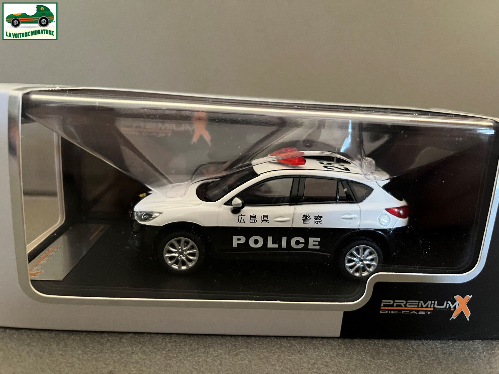 Voiture Miniature Mazda CX-5 2013 Police Japon Premium X au 1/43