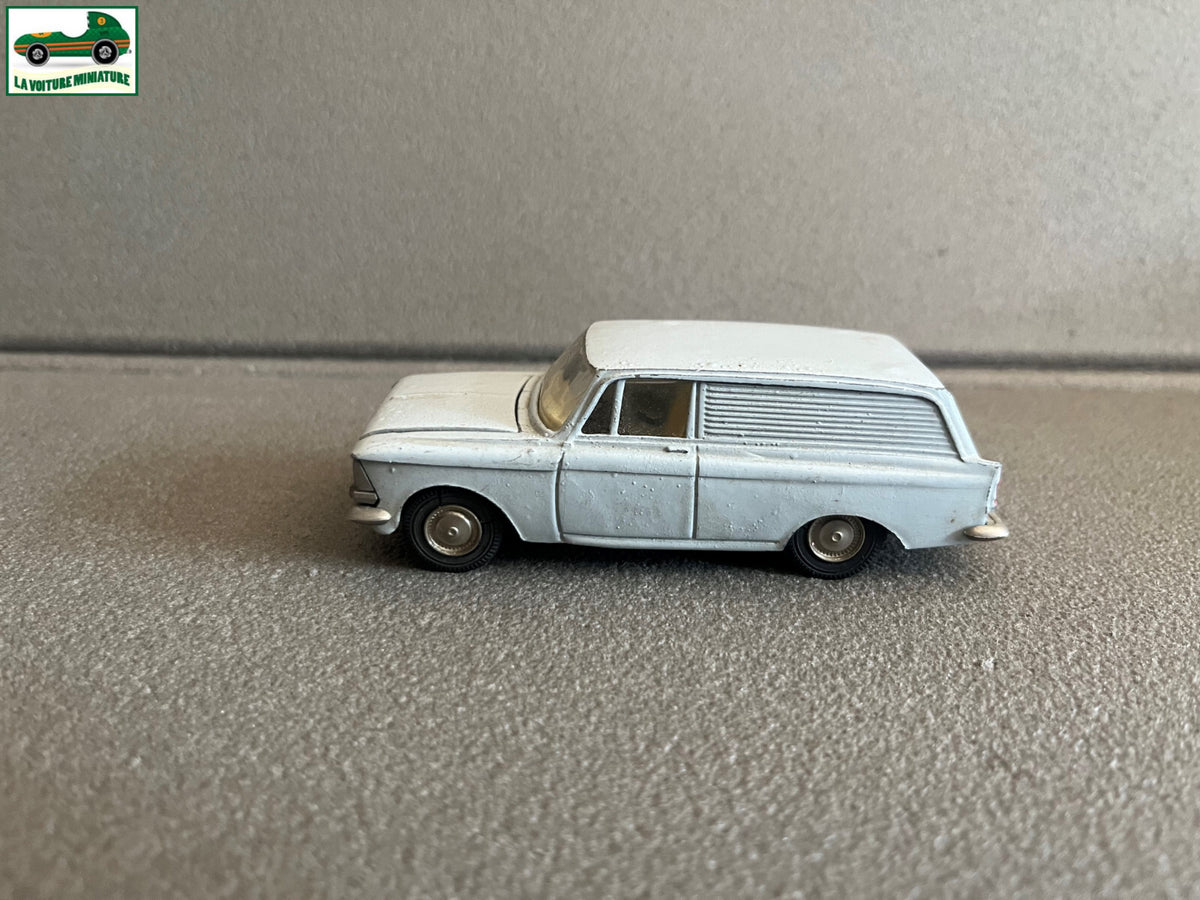 Ancienne Voiture Miniature Moskvitch 433 USSR URSS Russe Novoexport 1/43 Epave