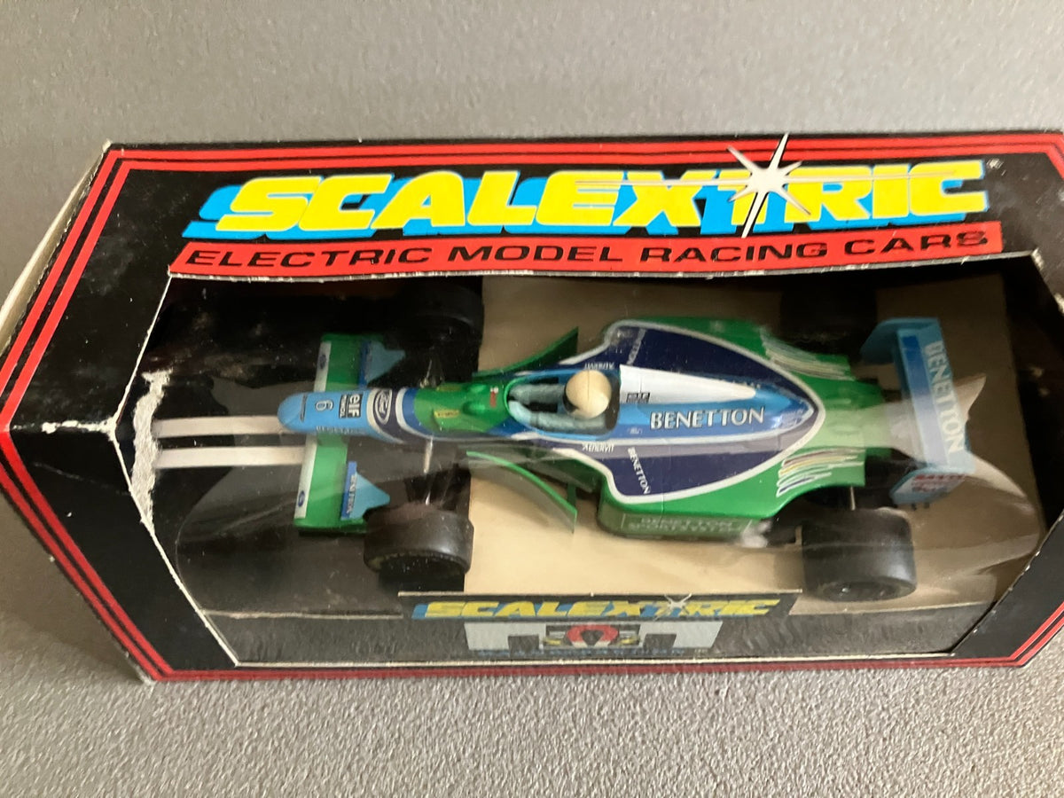 Voiture Miniature Circuit Formule 1  Ford Benetton B193 C237  Scalextric 1/32