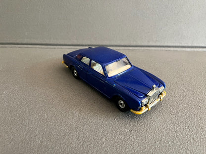 Jouet Ancien Voiture Miniature Rolls Royce Corniche Corgi Gt Britain 1/36