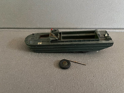 Ancienne Miniature Militaire Blindé DUKW 825 Dinky Toys Meccano France Epave