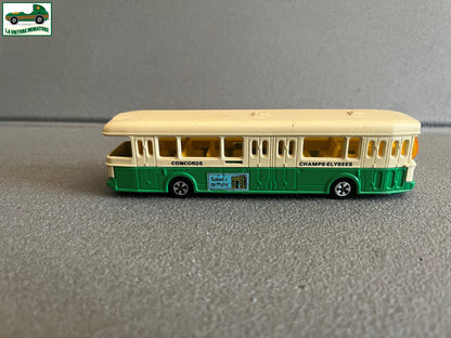 Ancienne Voiture Miniature Autobus Saviem Majorette France au 1/87