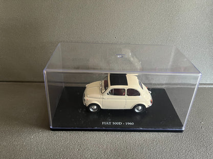 Voiture miniature Fiat 500D 1960 au 1/24
