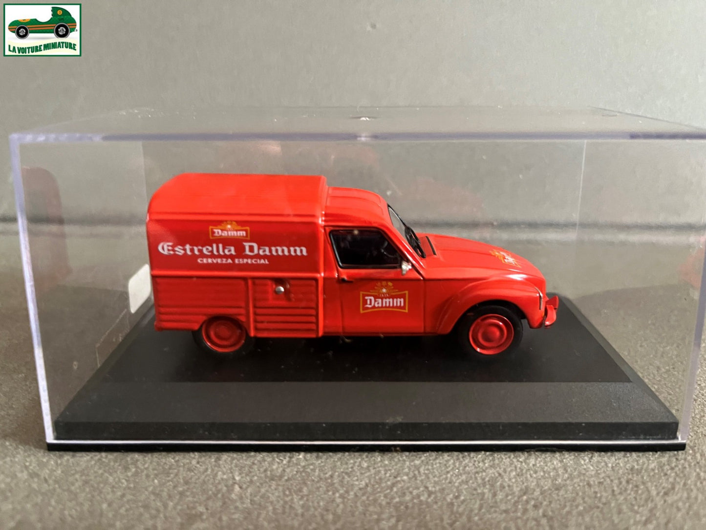 Voiture Miniature Publicitaire Citroen Dyane 6 400 DAMM au 1/43