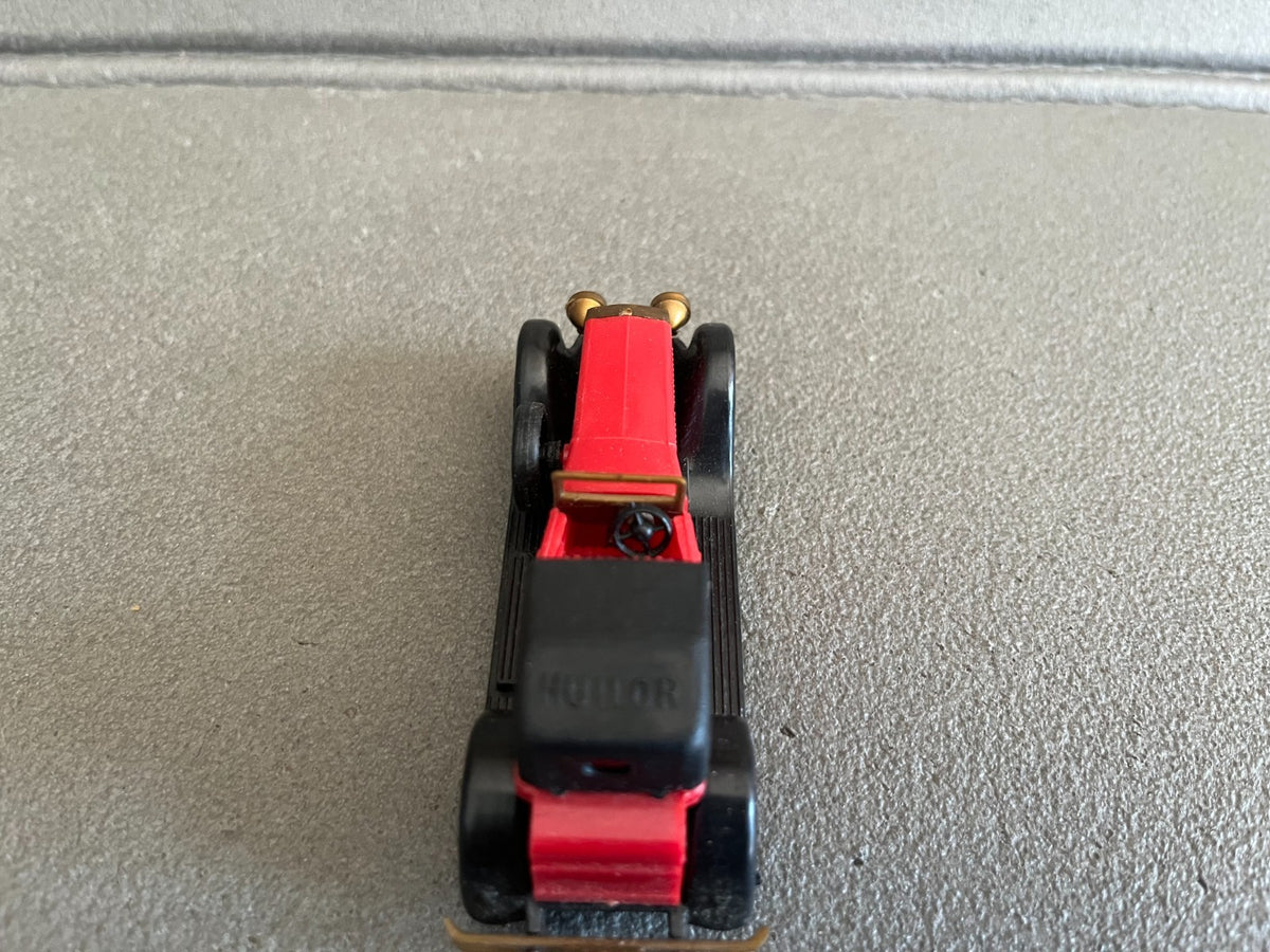 Voiture Miniature Ancien Plastique Hispano Suiza Torpedo Huilor Clé