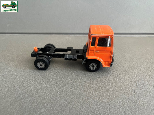 Ancienne Voiture Miniature Camion Volvo Maxi Jet Norev France Epave 1/43