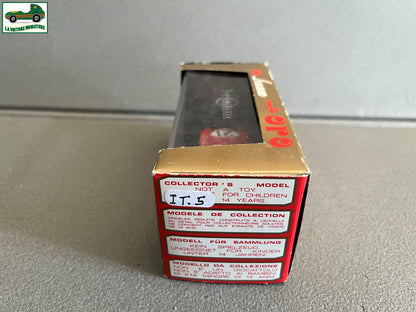 Voiture miniature Ferrari 125S Pescara 1947 Brumm au 1/43