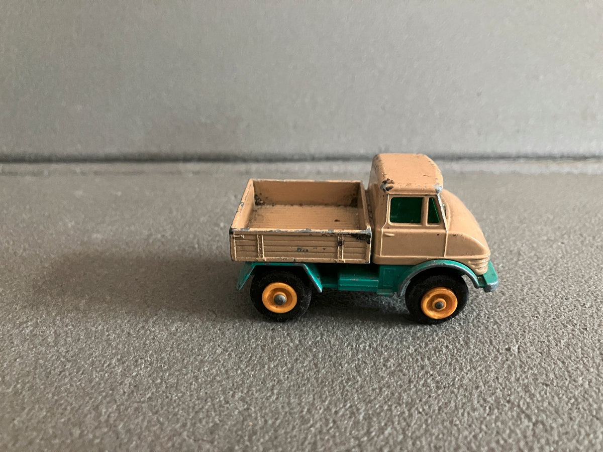 Ancienne Voiture Miniature Camion Mercedes Unimog Matchbox Lesney England