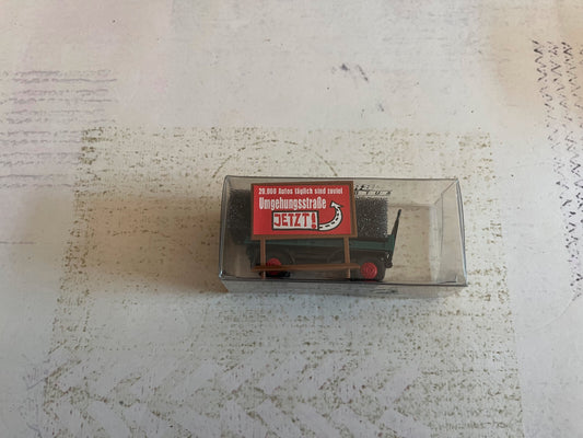 Voiture Miniature Remorque Publicitaire Brekina Germany 1/87 HO