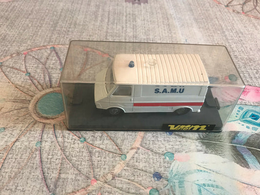 Voiture Miniature Fourgon Citroen C35 SAMU REF 172 Verem 1/50