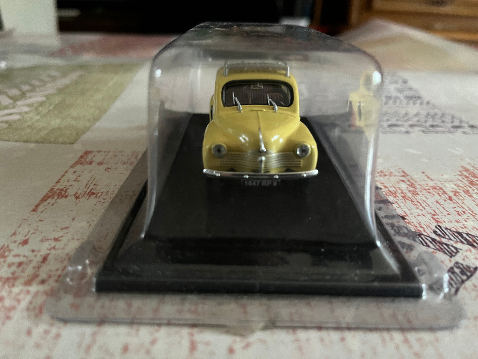 Voiture miniature Renault 4CV 4 CV Type R 1060 1947 1/43