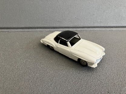 Ancienne Voiture Miniature Mercedes 190SL 24H France Meccano Dinky Toys 1/43