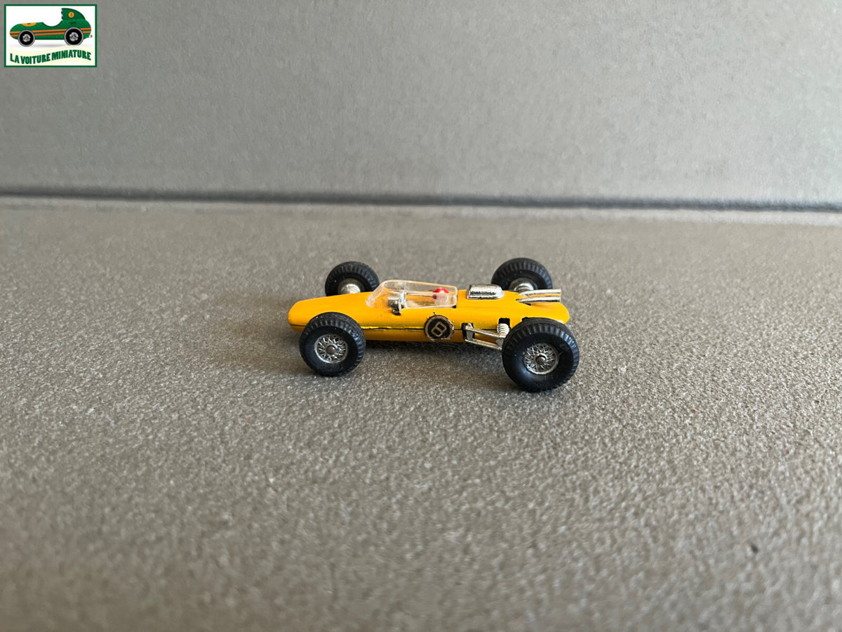 Ancienne Voiture Miniature Penny N.O/2 Made in Italy Lola Climax