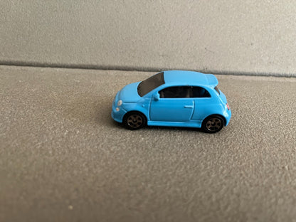 Voiture miniature 2019 Fiat 500 Turbo Matchbox au 1/64