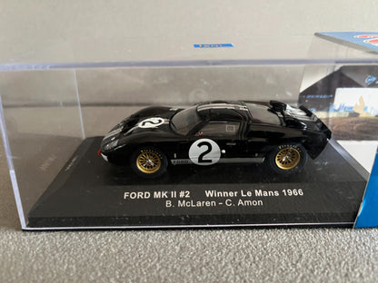 Voiture Miniature Ford MK II Winner Le Mans 1966 Ixo au 1/43