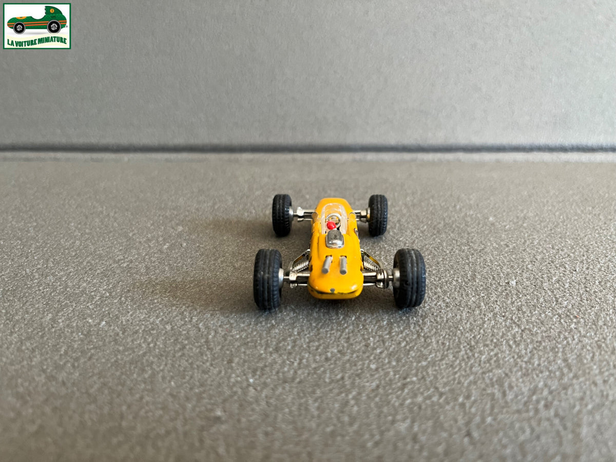 Ancienne Voiture Miniature Penny N.O/2 Made in Italy Lola Climax