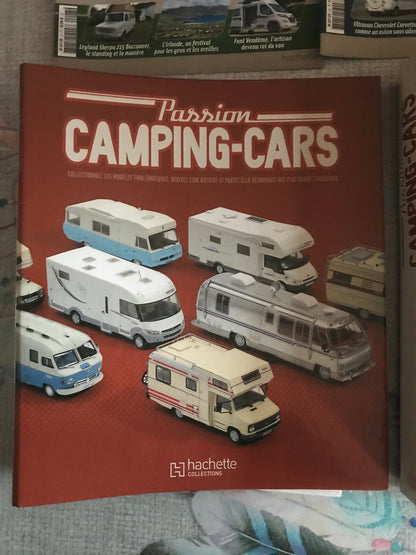 Voiture miniature Passion Camping Car Lot de 2 Classeurs + 4 Fascicules Hachette