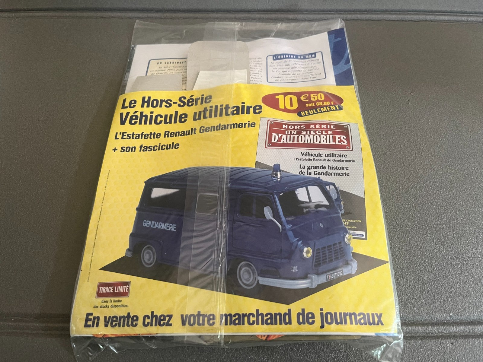 Voiture miniature Citroen CX Norev Hachette + Fascicule au 1/43