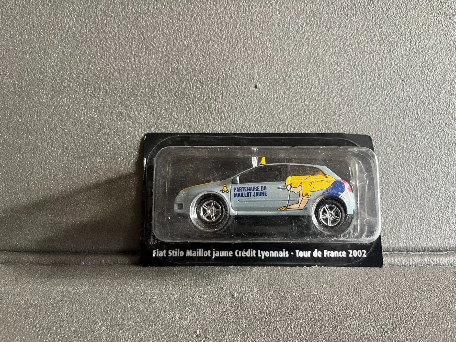 Voiture Miniature Fiat Stilo Maillot Jaune Tour de France 2002 Norev au 1/43
