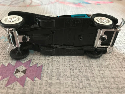 Voiture Miniature Cord L 29 L29 Made in France Solido au 1/43