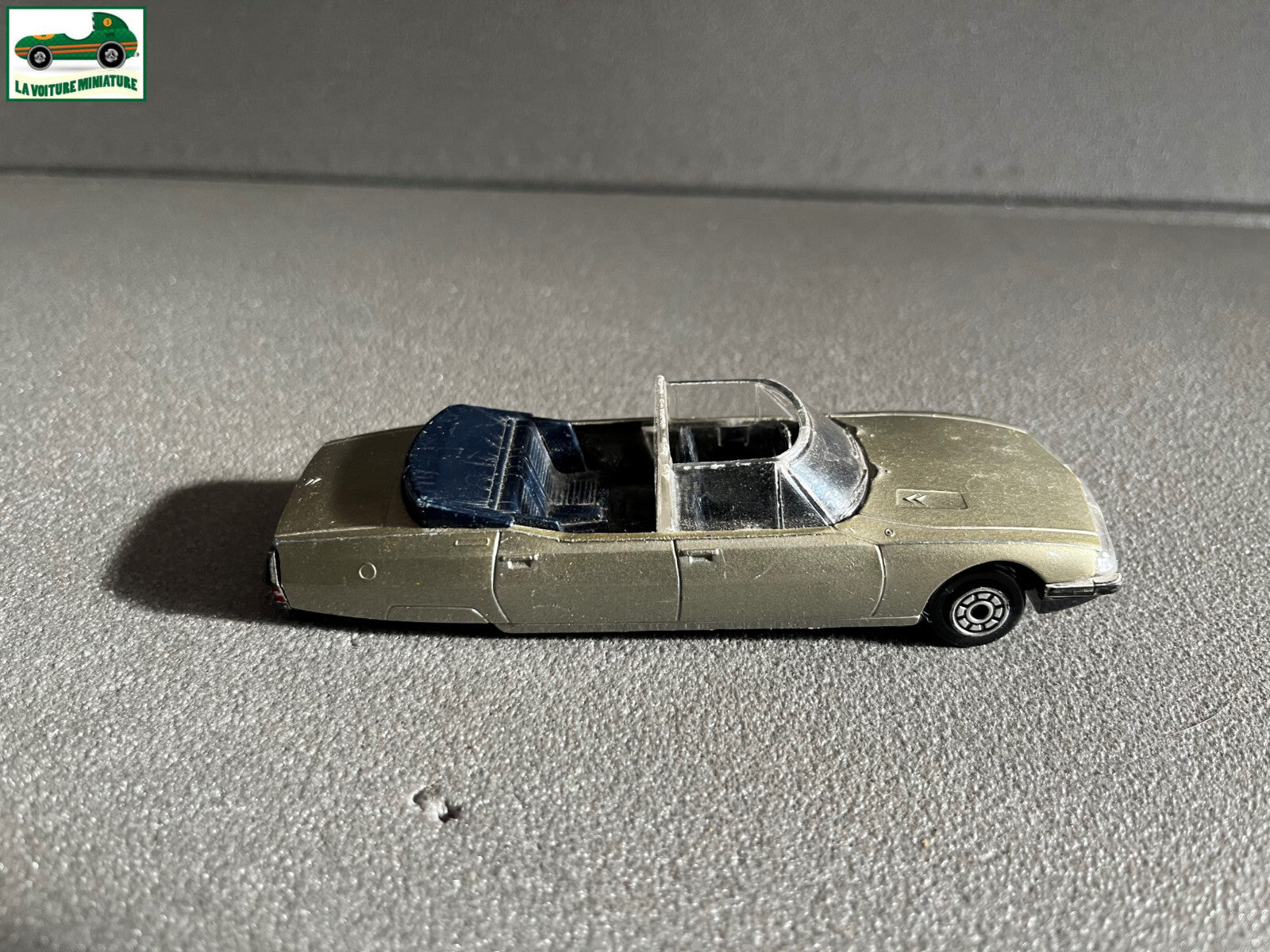 Ancienne Miniature Voiture Citroen SM Presidentielle Jet Car Norev Epave 1/43
