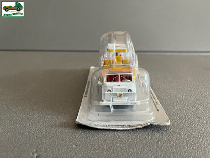 Voiture Miniature Star 660 Papamobile IST Pays de L'est au 1/72