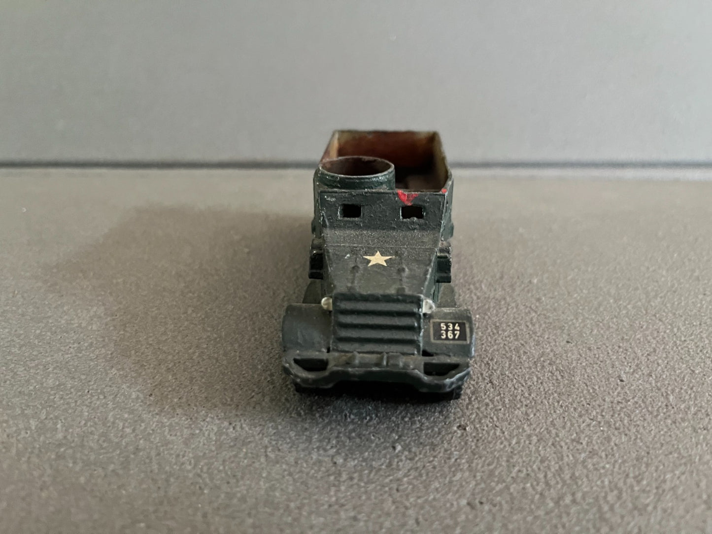 Ancienne Miniature Militaire Blindé Half Track  Dinky Toys Meccano France Epave