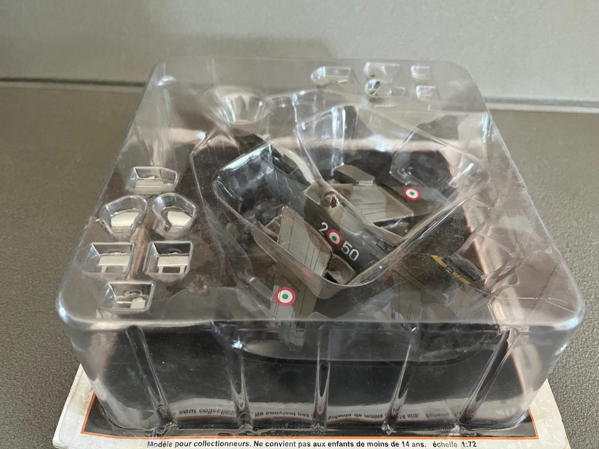 Avion miniature Militaire Fiat G.91r Gina Italia au 1/72