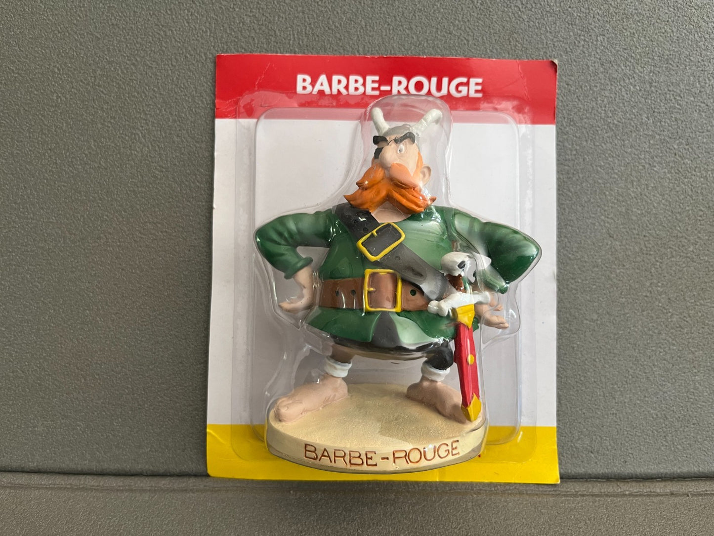 Figurine de Collection Astérix Obélix Barbe Rouge Plastoy Atlas