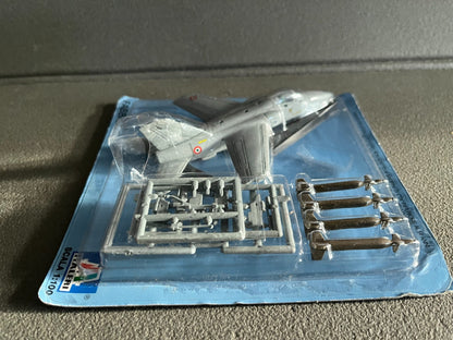Avion miniature Militaire AMX Ghibli Fabbri Italeri 1/100