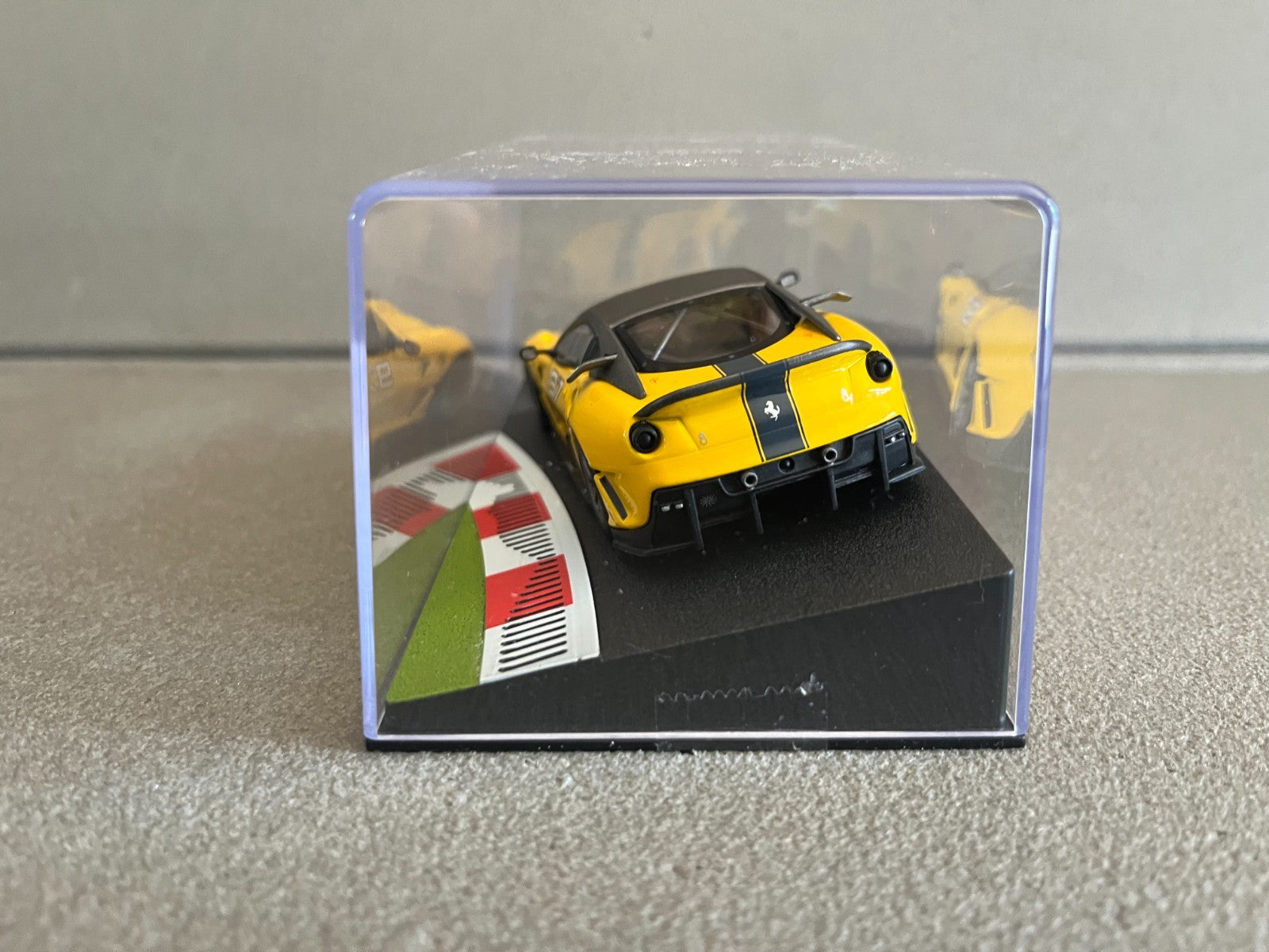 Voiture miniature Collection Ferrari 599XX Programme 2010 au 1/43