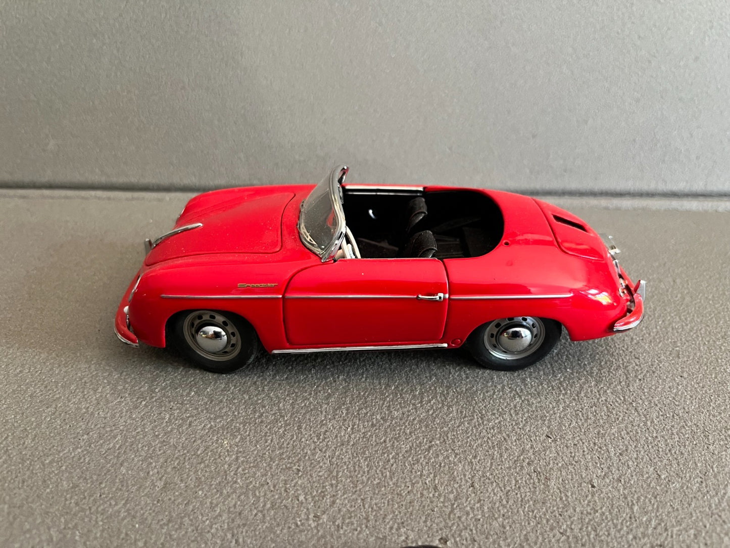 Ancienne Miniature Voiture 1955 Porsche 356 Speedster Franklin Mint 1/24 Défauts