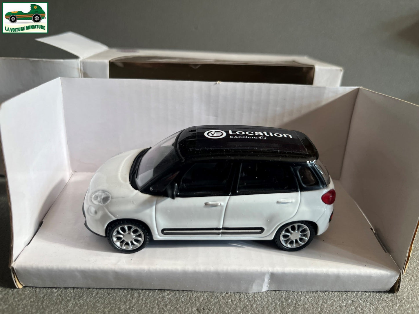 Voiture Miniature Fiat 500 L Location E Leclerc Mondo Motors au 1/43