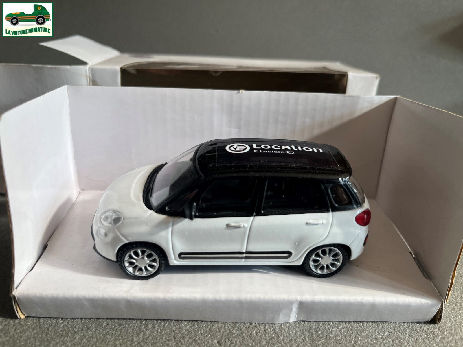 Voiture Miniature Fiat 500 L Location E Leclerc Mondo Motors au 1/43
